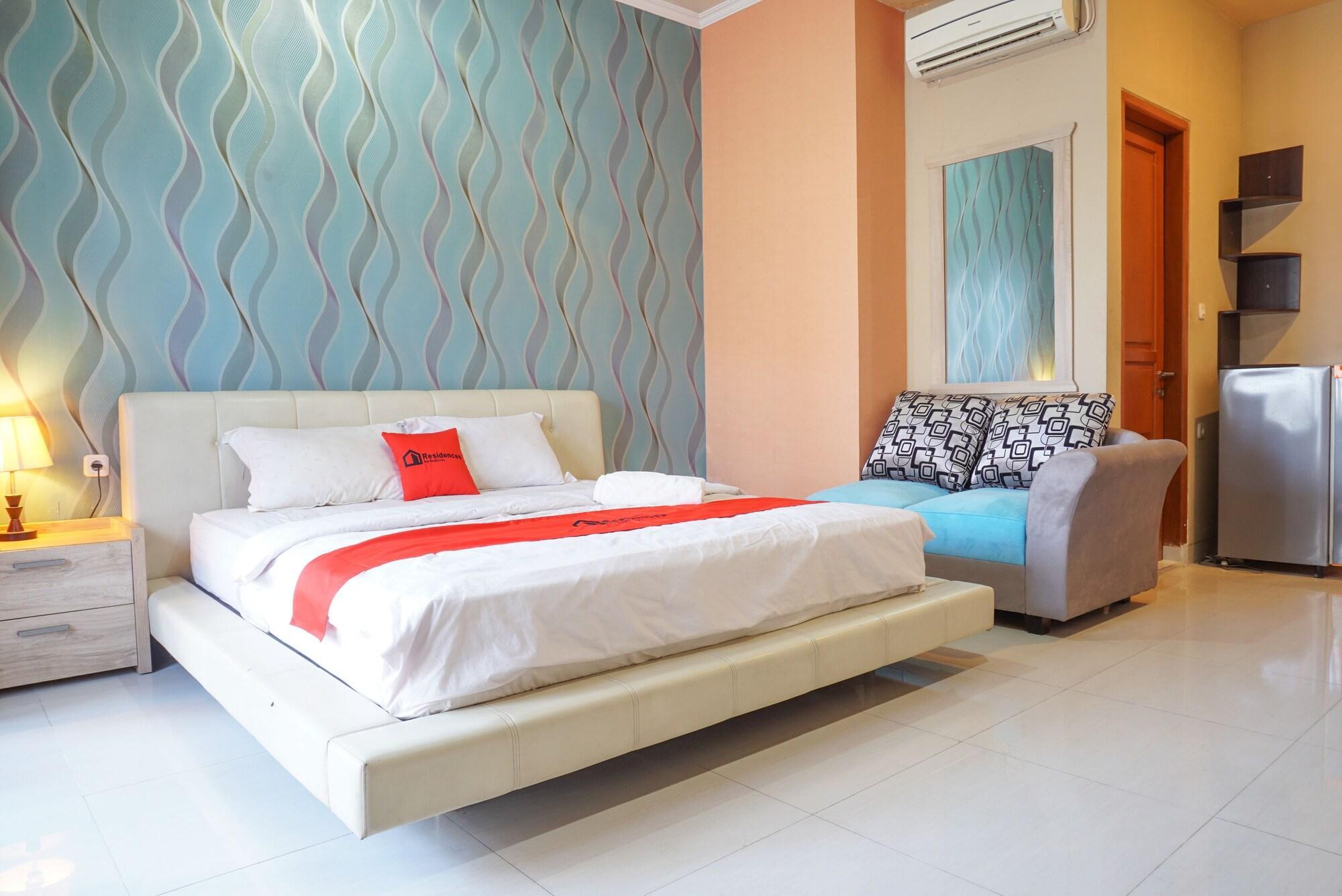 Готель Reddoorz Near Kemang Square Джакарта Екстер'єр фото
